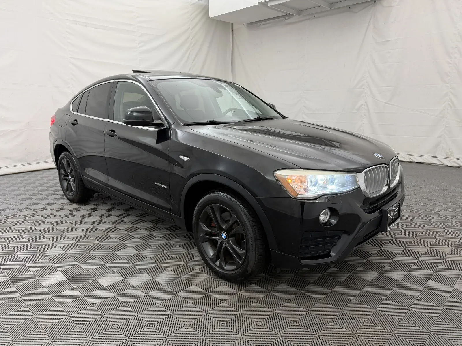 BMW X4 photo 4