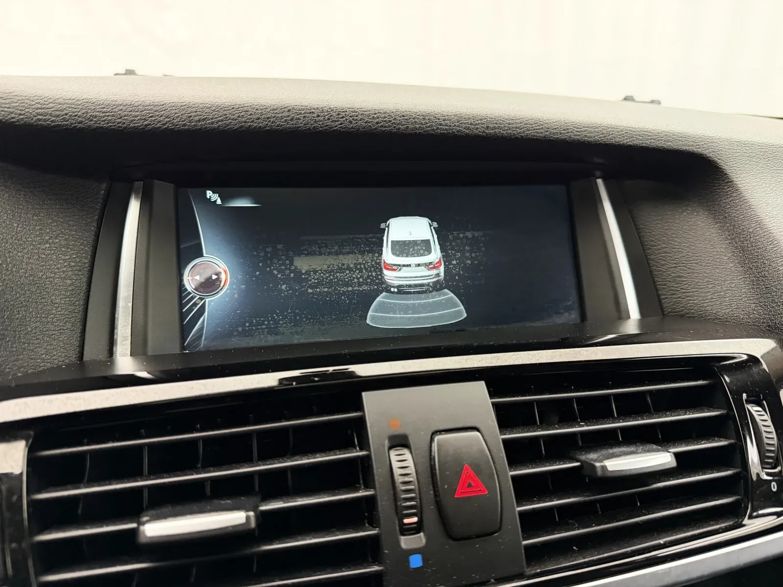 BMW X4 photo 18