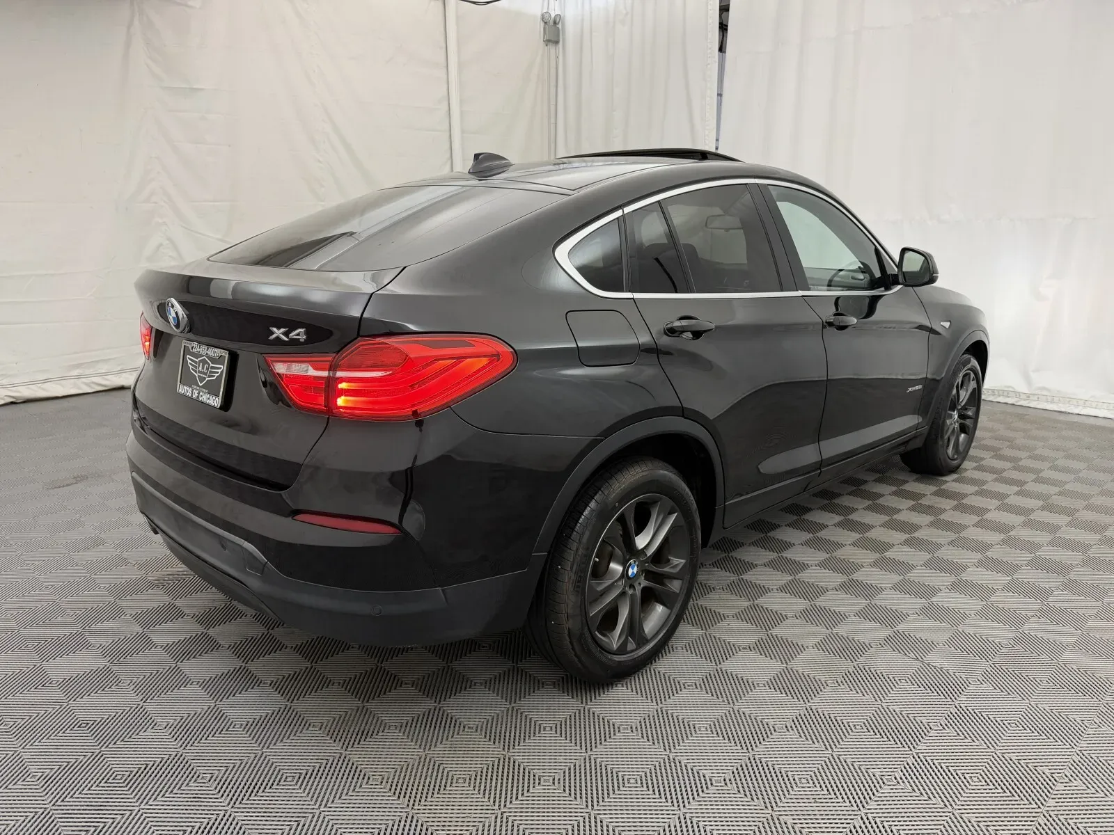 BMW X4 photo 5