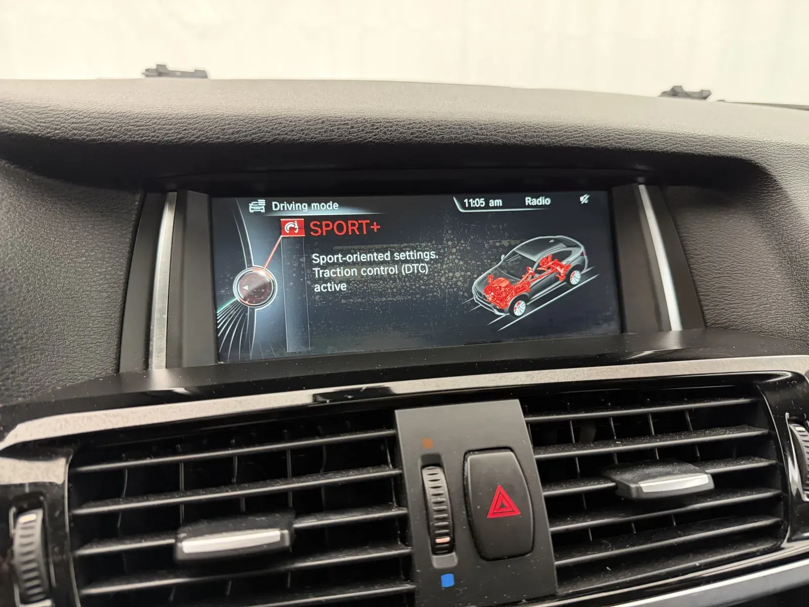 BMW X4 photo 19