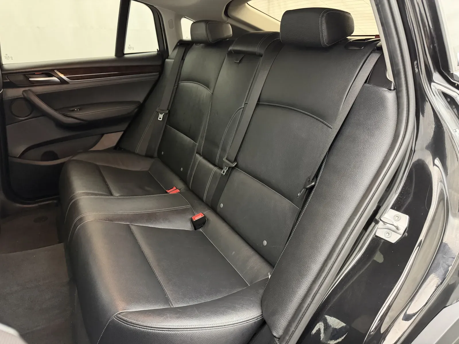 BMW X4 photo 29