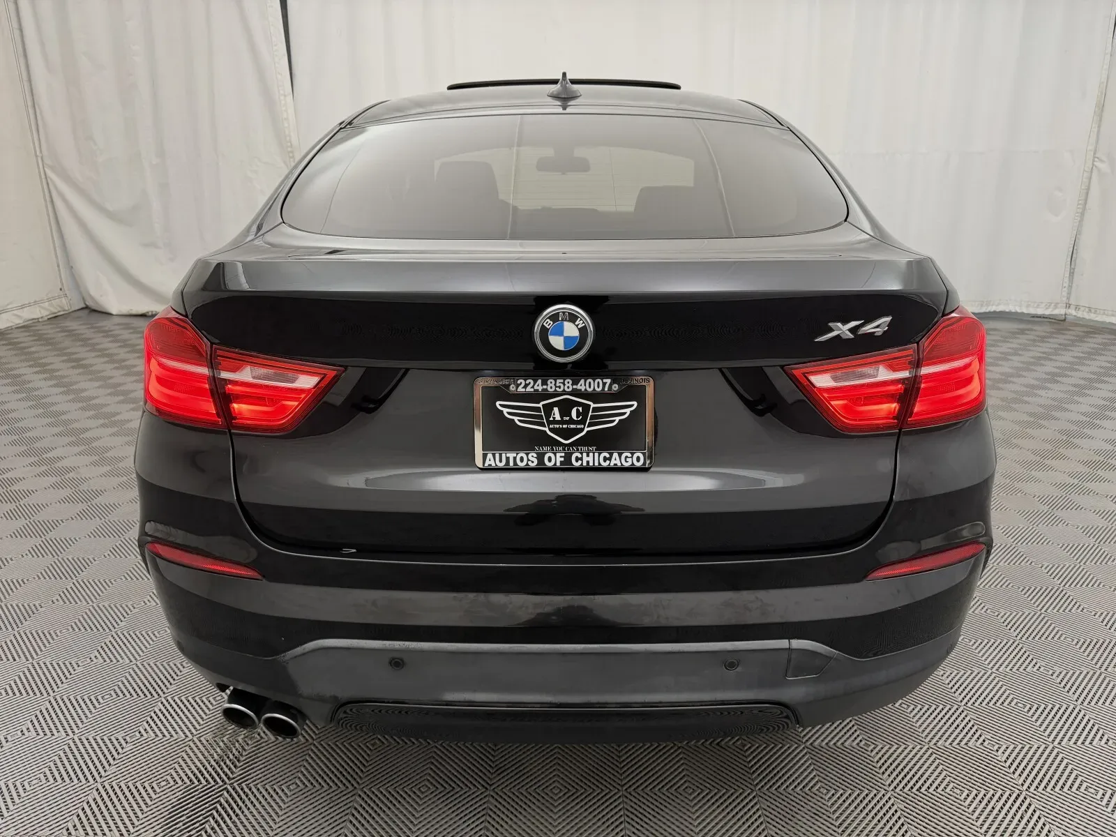 BMW X4 photo 6