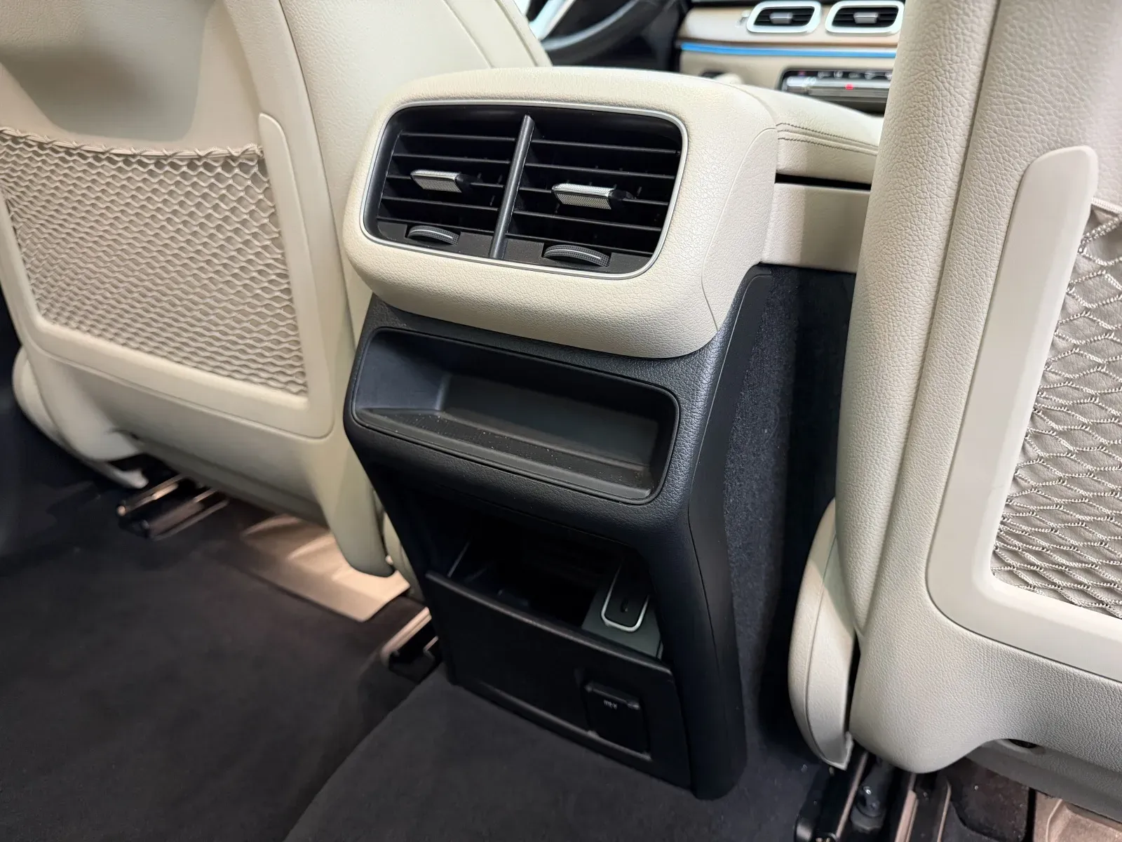 Mercedes-Benz GLE photo 50