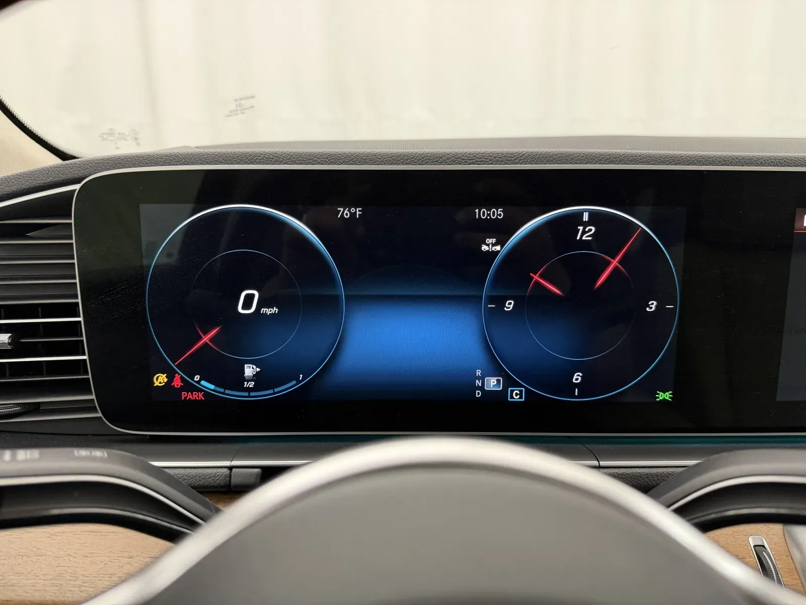 Mercedes-Benz GLE photo 16