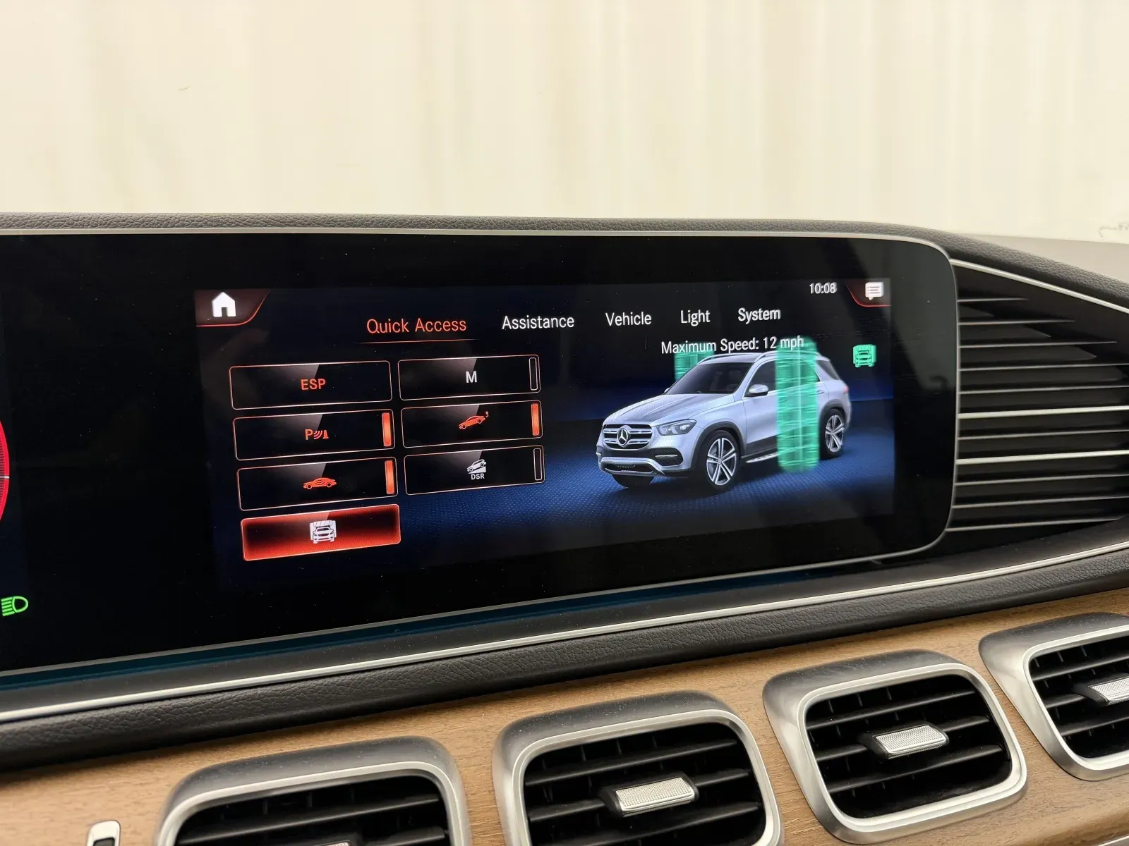Mercedes-Benz GLE photo 41