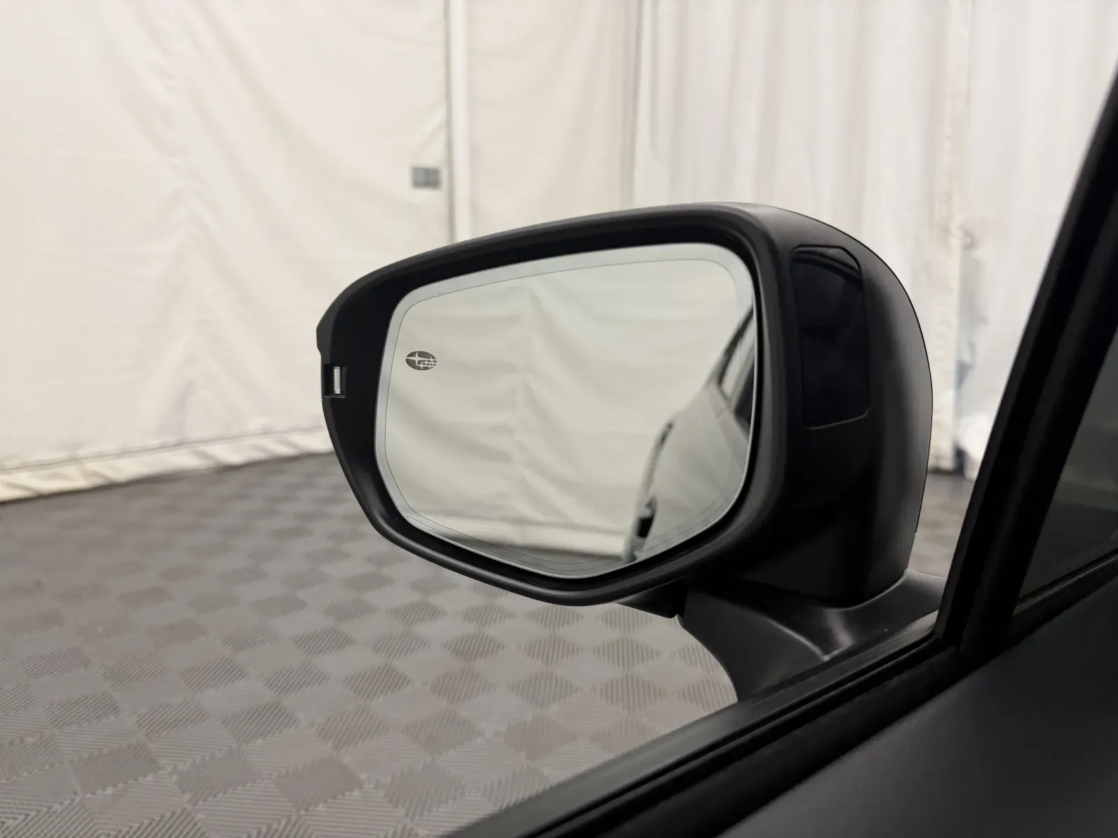 Subaru WRX photo 18