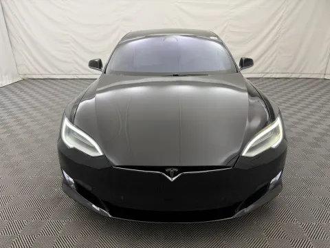 Another view of 2020 Tesla Model S Performance for sale in Arlington Heights, IL at Autos of Chicago