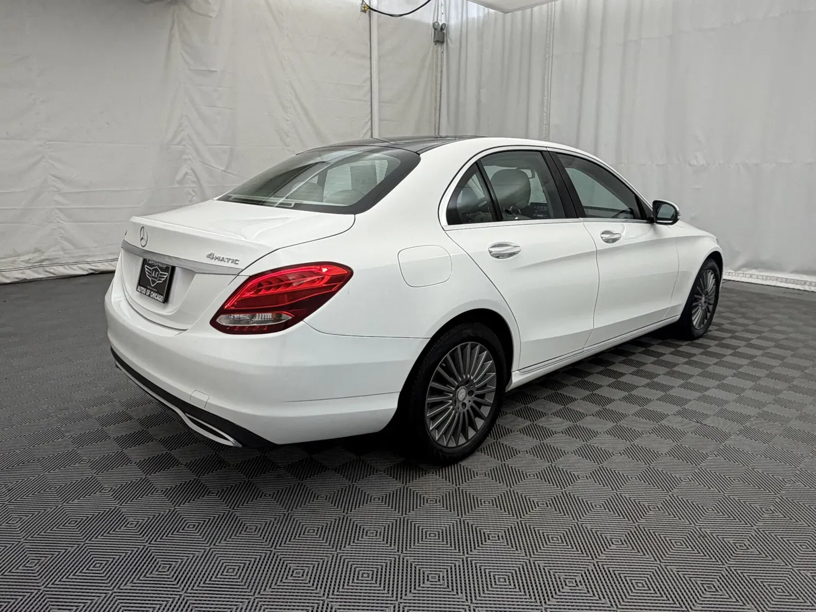 Mercedes-Benz C-Class photo 5