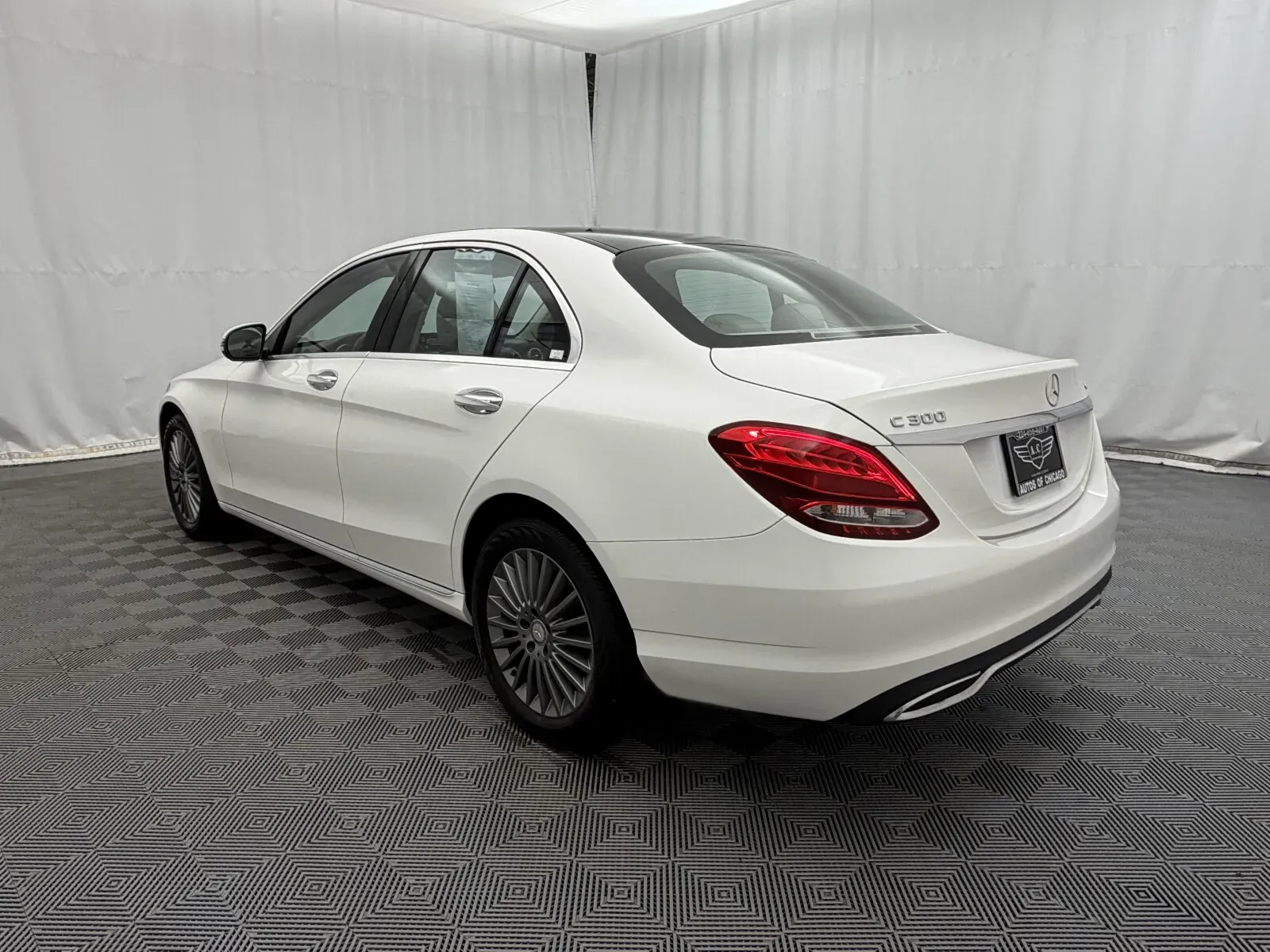 Mercedes-Benz C-Class photo 7