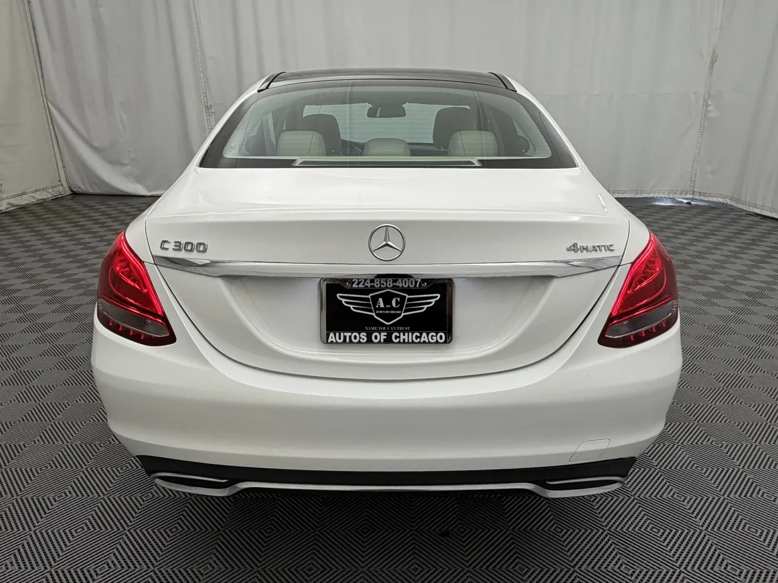 Mercedes-Benz C-Class photo 6