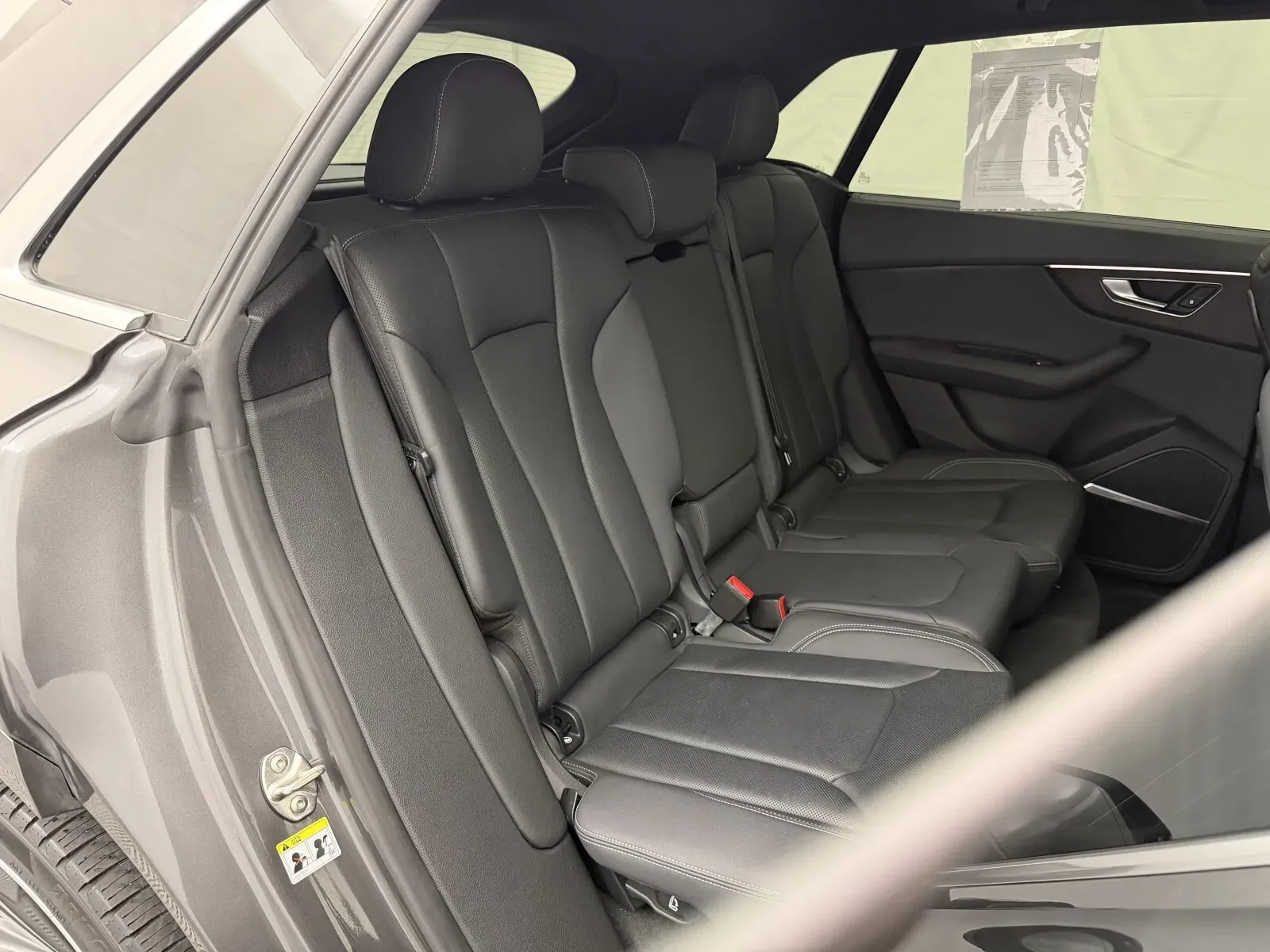 Audi Q8 photo 48