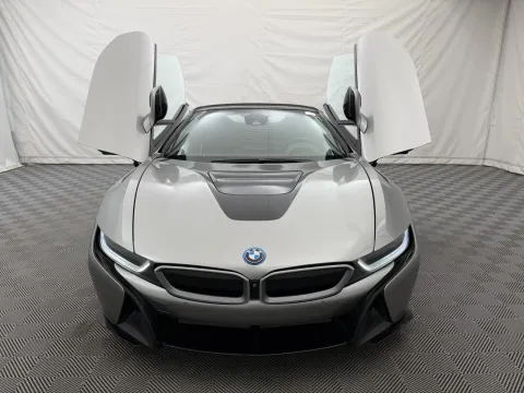 More photos of 2019 BMW i8 at Autos of Chicago, IL