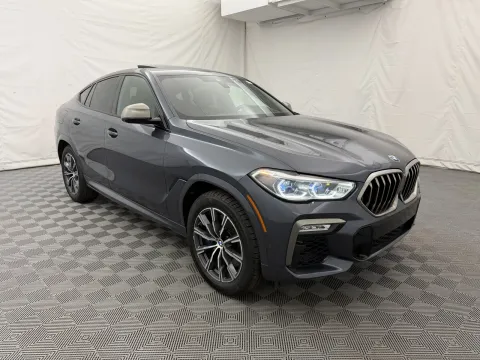 More photos of 2021 BMW X6 M50i at Autos of Chicago, IL