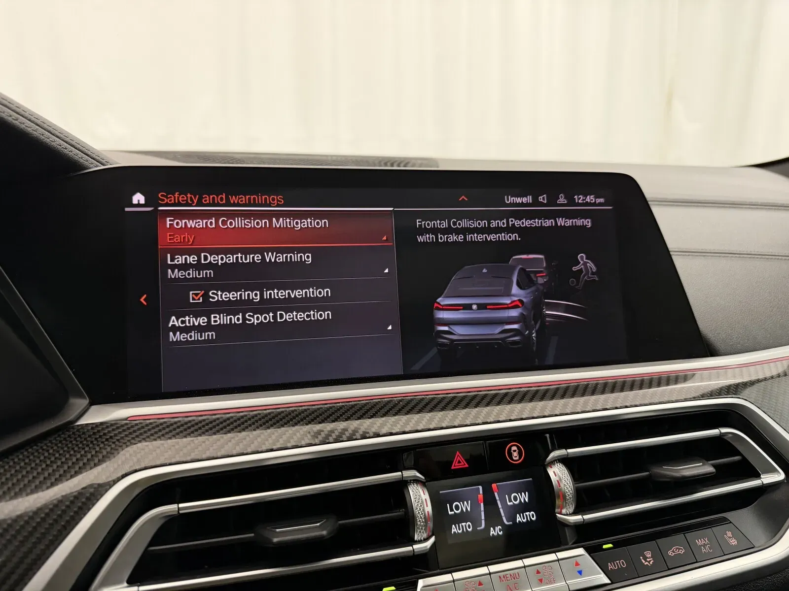 BMW X6 photo 24