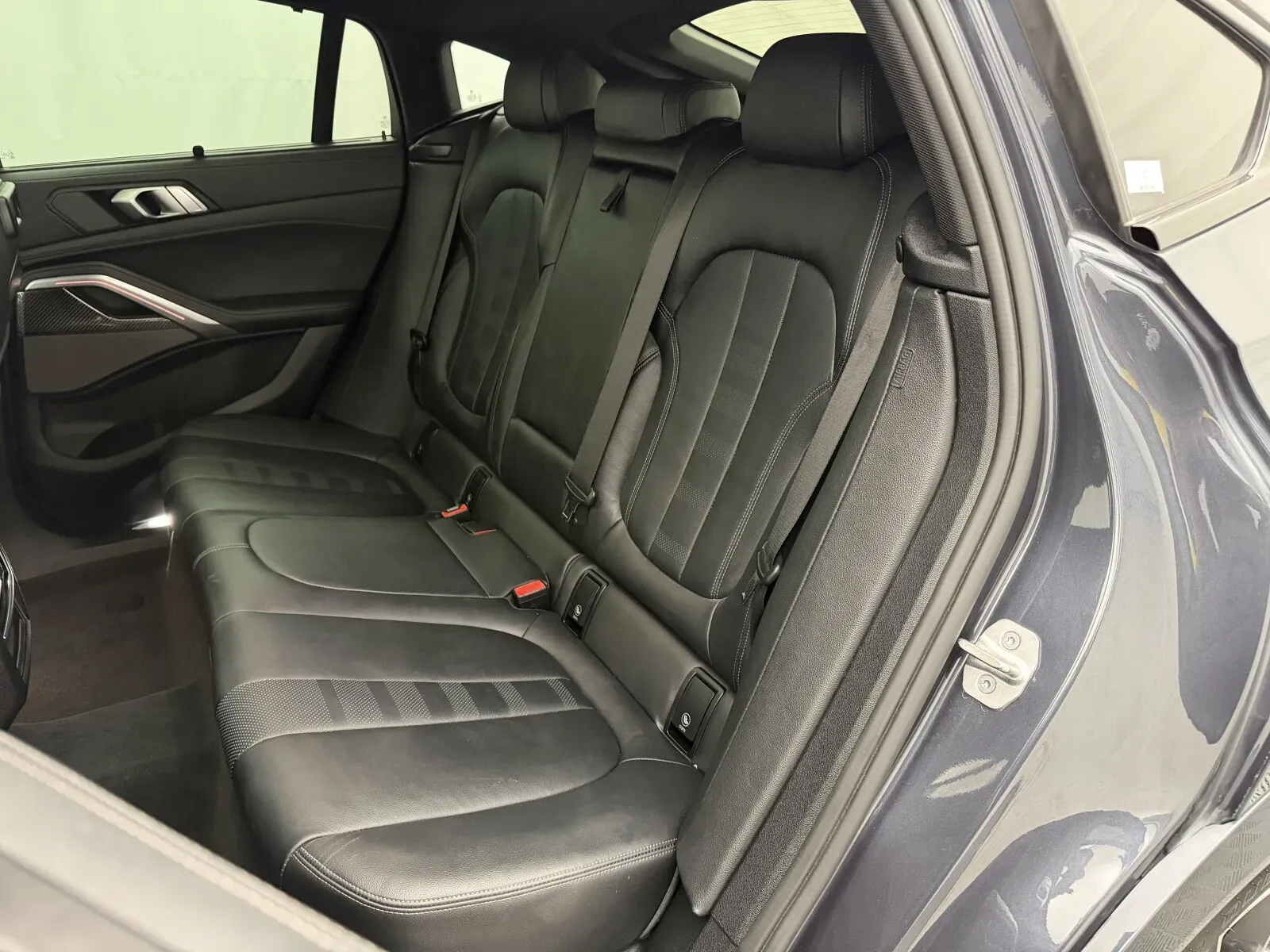 BMW X6 photo 36