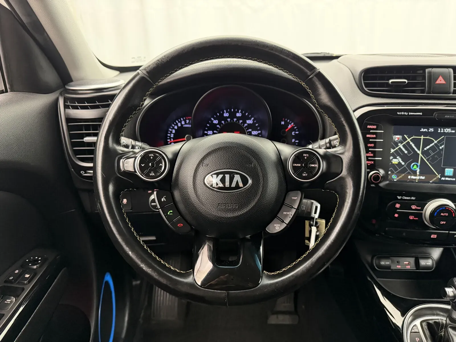 Kia Soul photo 11