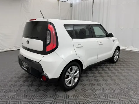 More photos of 2016 Kia Soul + at Autos of Chicago, IL