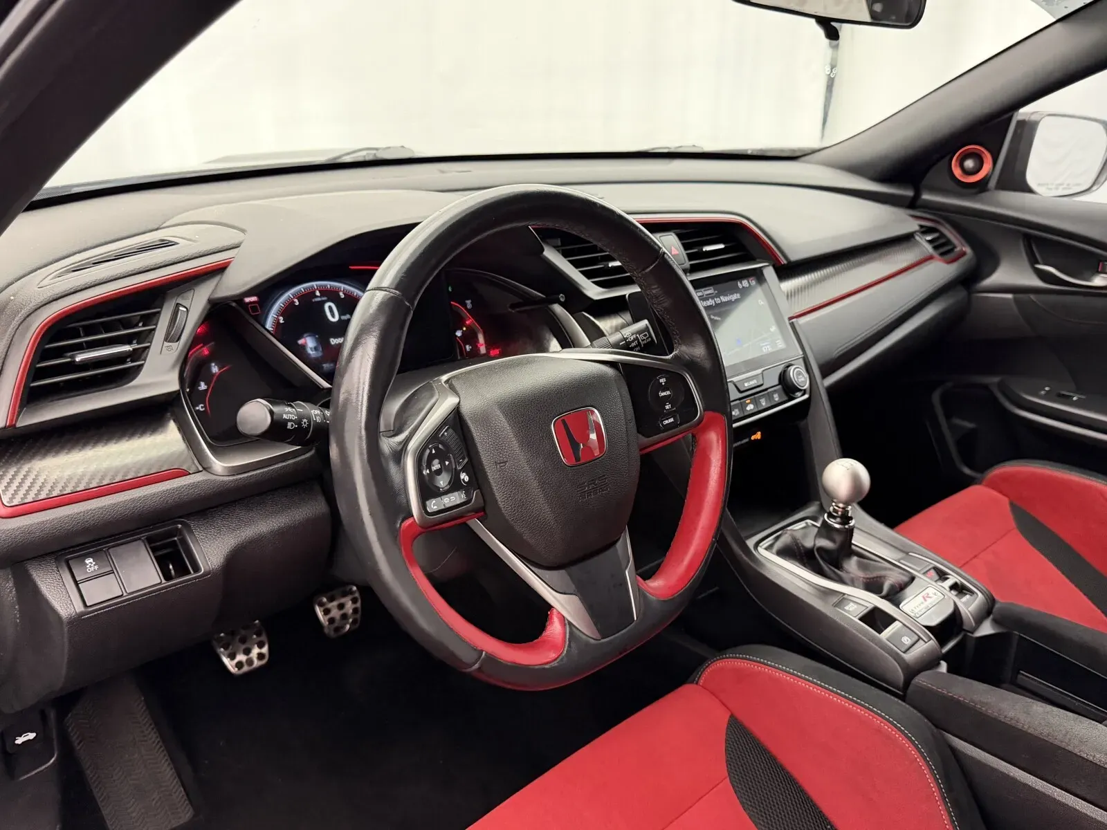 Honda Civic Type R photo 10