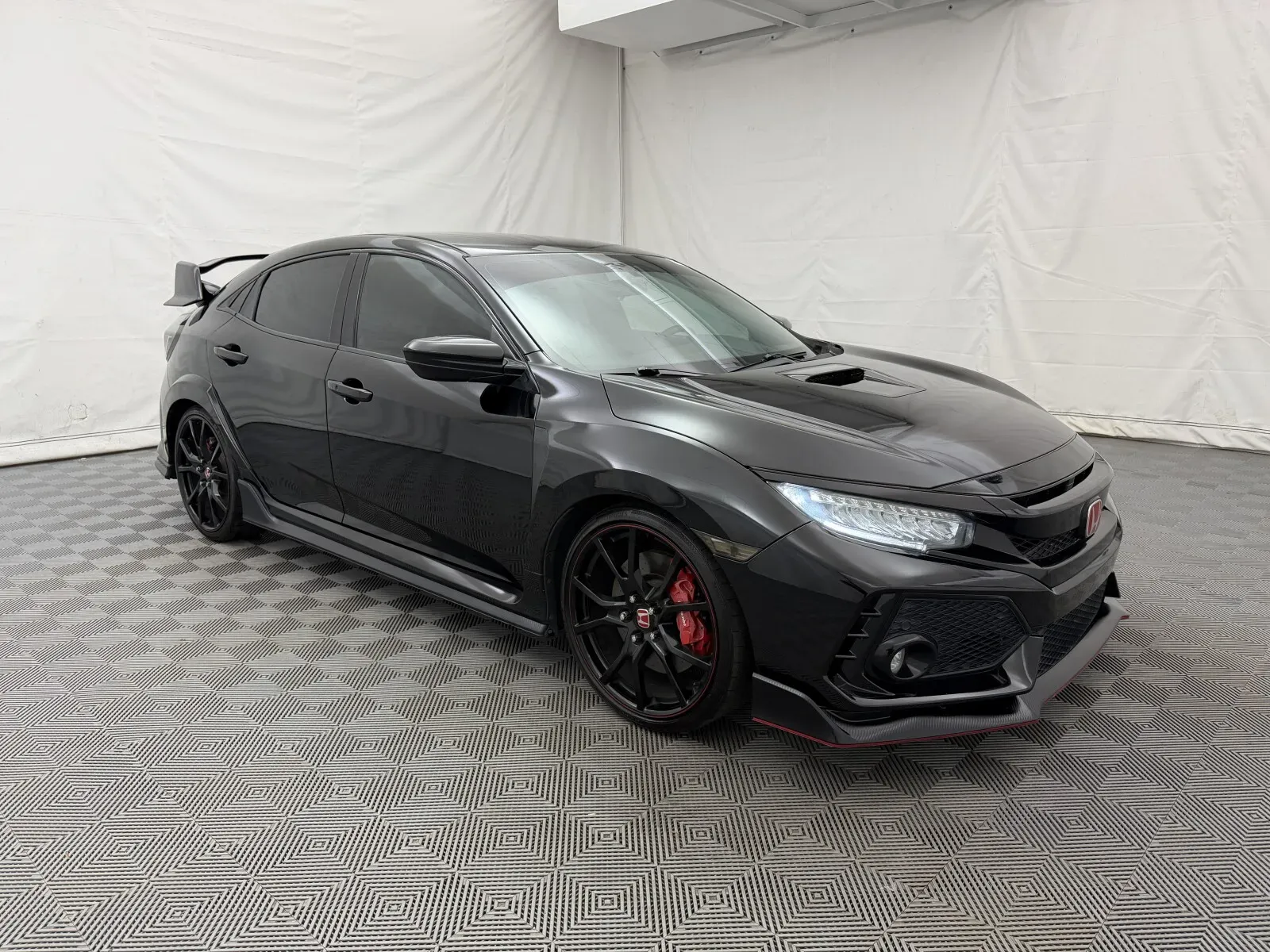 Honda Civic Type R photo 4