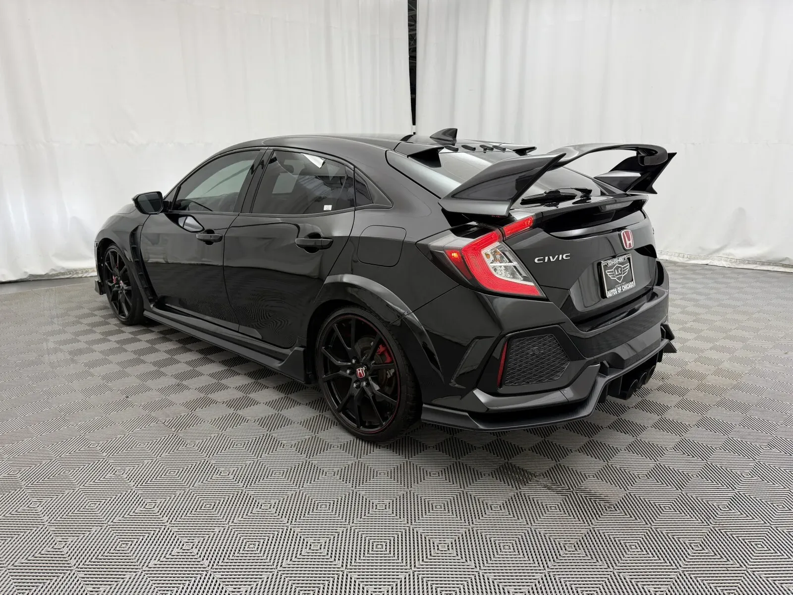Honda Civic Type R photo 7