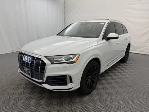 Photos of 2021 Audi Q7 Premium Plus for sale in Arlington Heights, IL at Autos of Chicago
