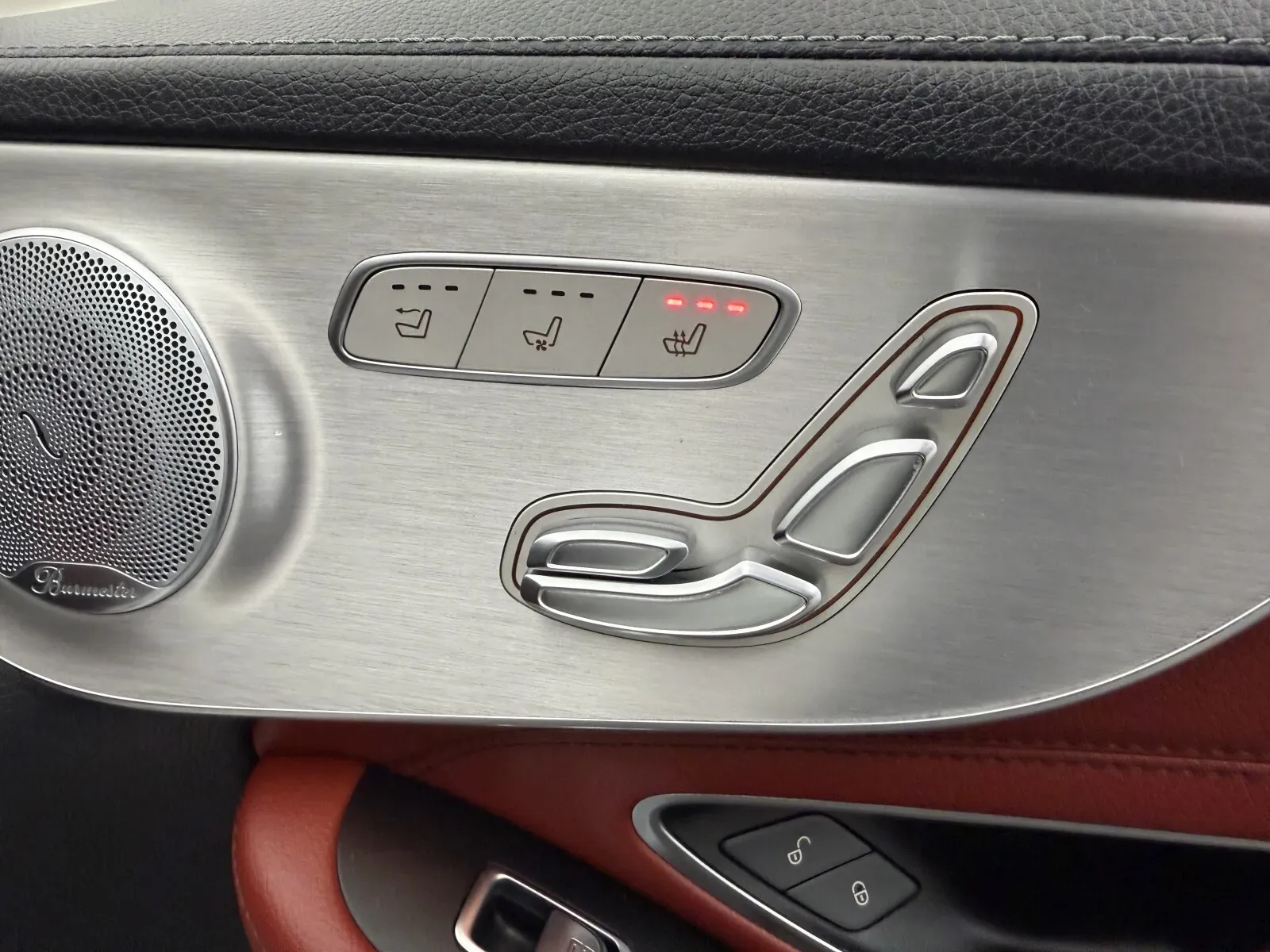 Mercedes-Benz C-Class photo 57