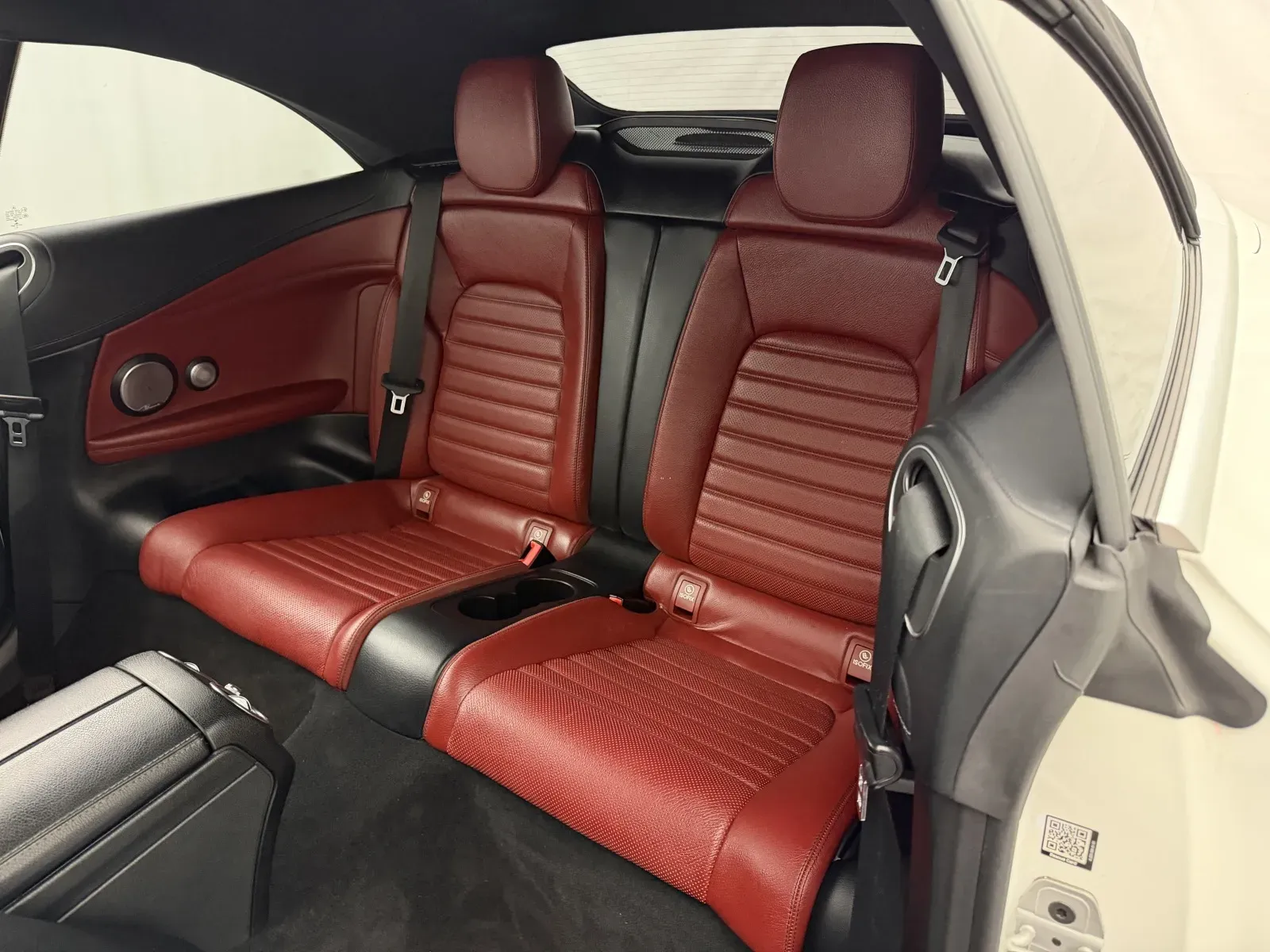 Mercedes-Benz C-Class photo 51