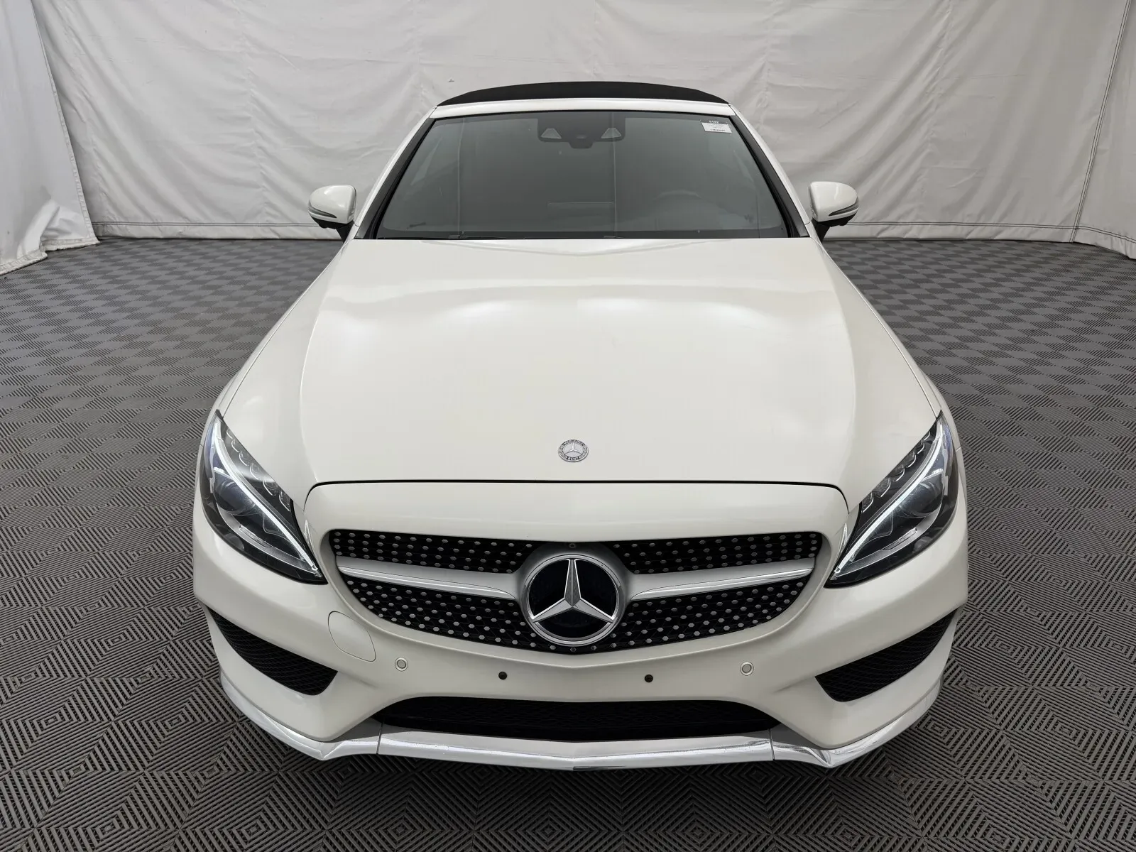Mercedes-Benz C-Class photo 10