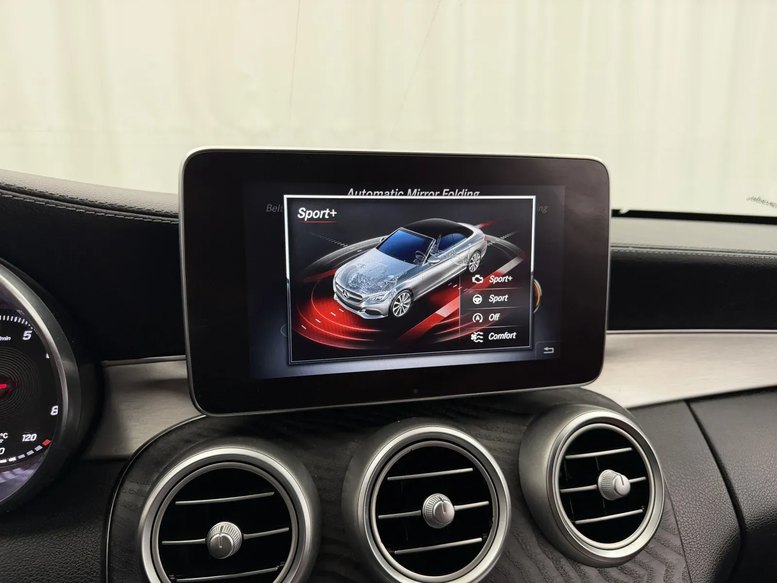 Mercedes-Benz C-Class photo 41