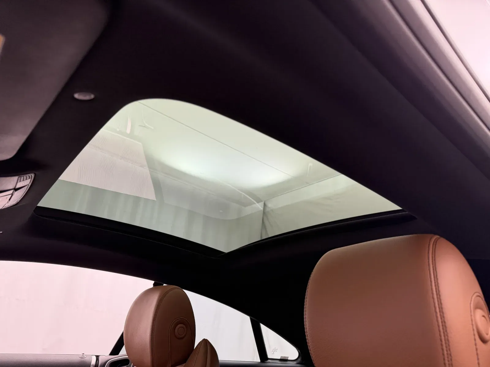Mercedes-Benz E-Class photo 10