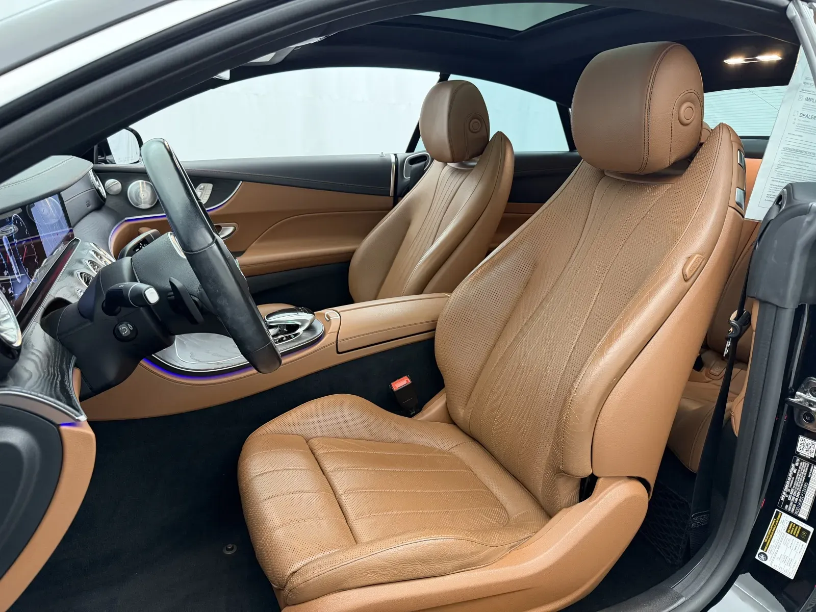 Mercedes-Benz E-Class photo 11