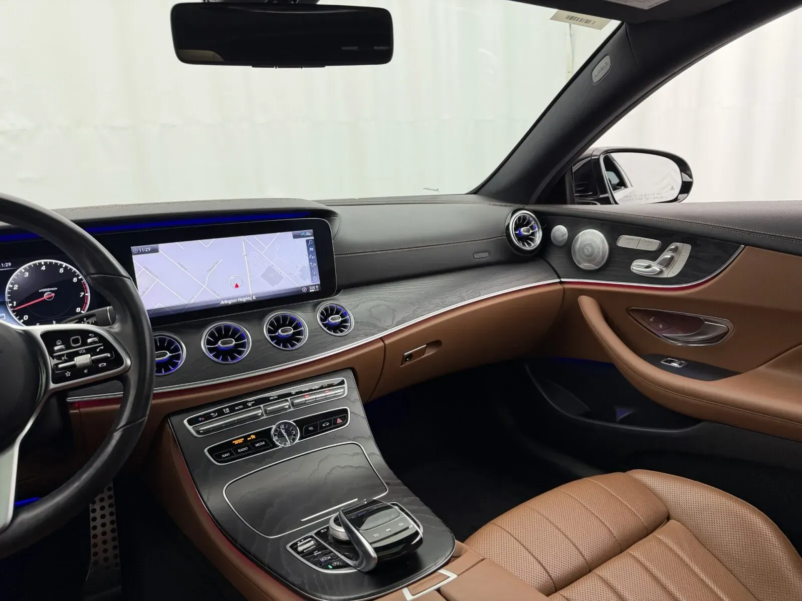 Mercedes-Benz E-Class photo 23