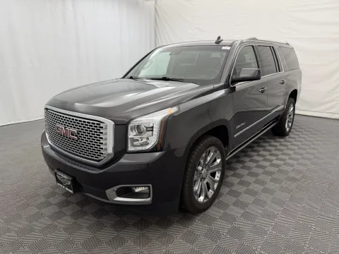 Photos of 2017 GMC Yukon XL Denali for sale in Arlington Heights, IL at Autos of Chicago