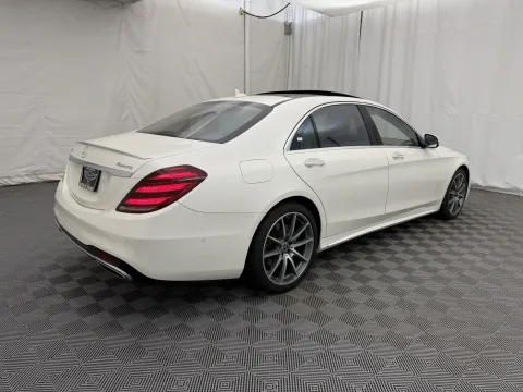 More photos of 2019 Mercedes-Benz S-Class S 560 at Autos of Chicago, IL