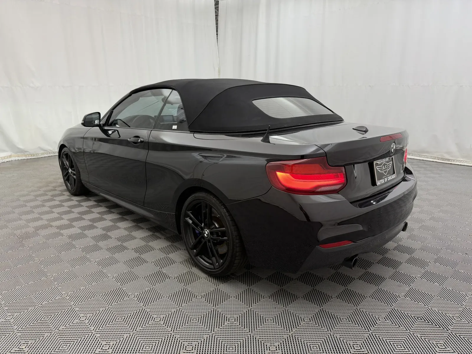 BMW 2 Series photo 7