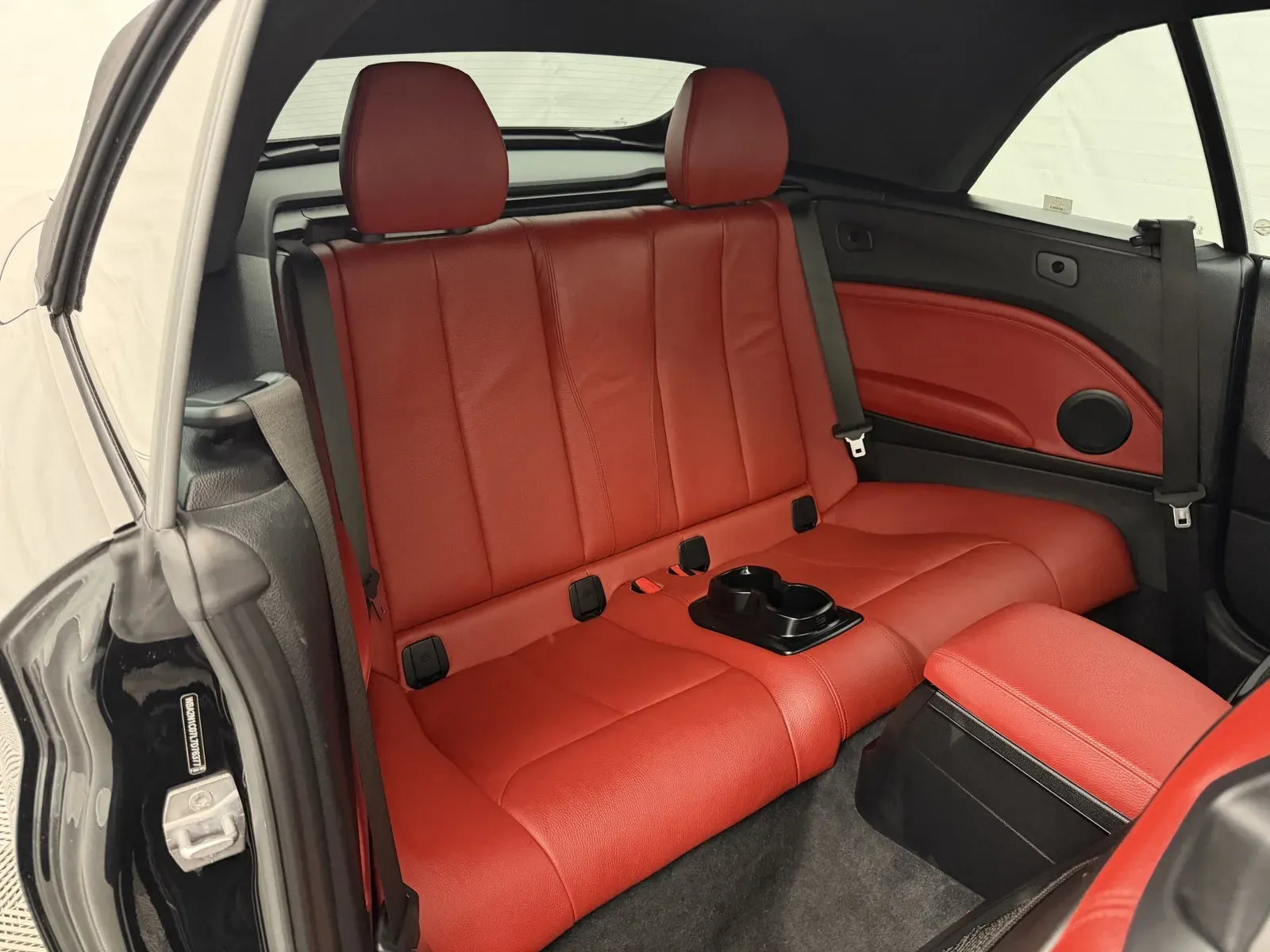 BMW 2 Series photo 31