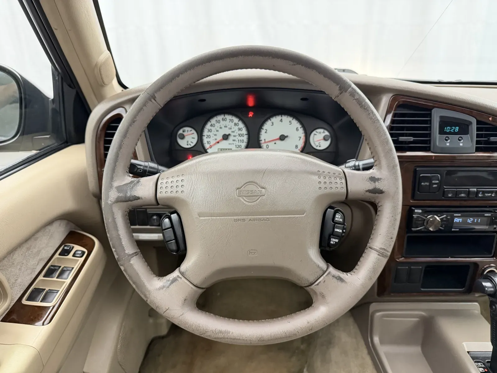 Nissan Pathfinder photo 11