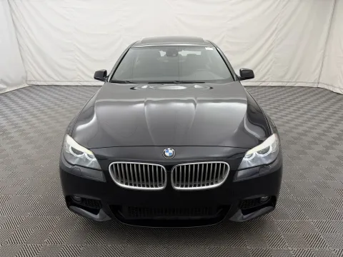 Another view of 2011 BMW 5 Series 550i xDrive for sale in Arlington Heights, IL at Autos of Chicago