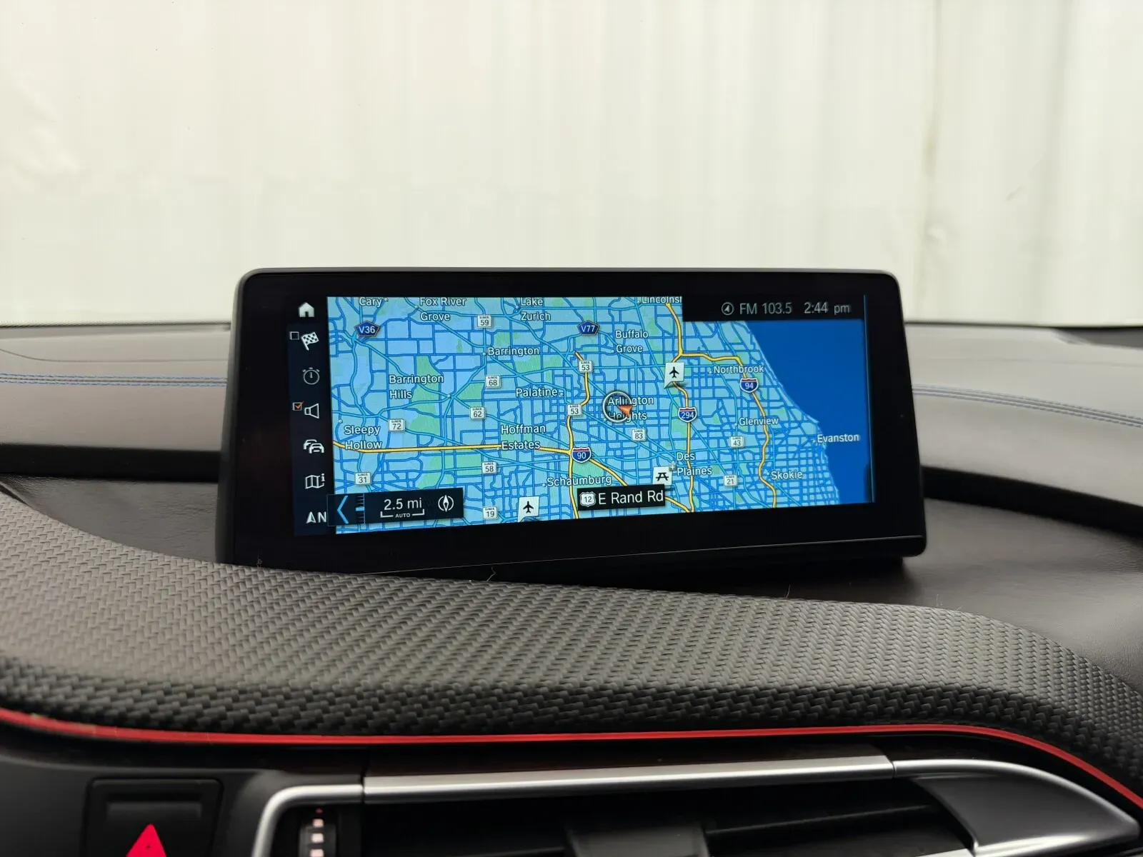 BMW i8 photo 25