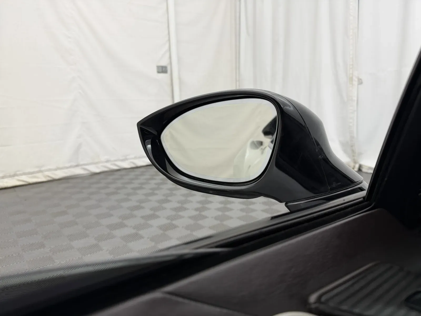 BMW i8 photo 18