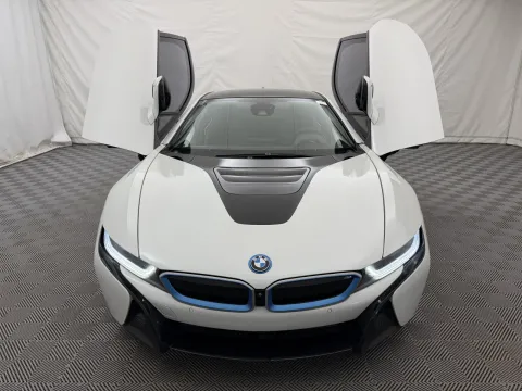 More photos of 2019 BMW i8 at Autos of Chicago, IL