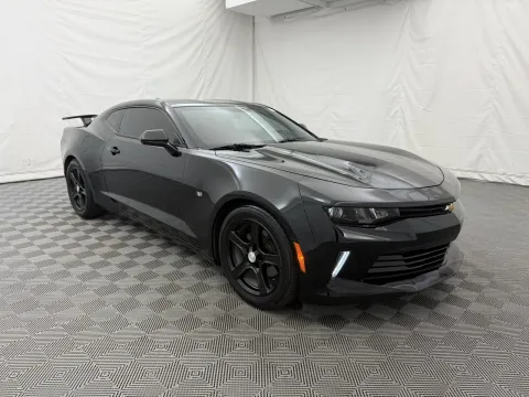 More photos of 2018 Chevrolet Camaro 1LT at Autos of Chicago, IL