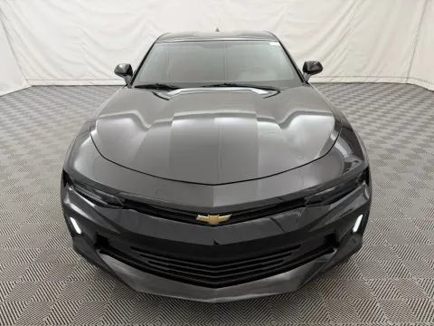 Another view of 2018 Chevrolet Camaro 1LT for sale in Arlington Heights, IL at Autos of Chicago