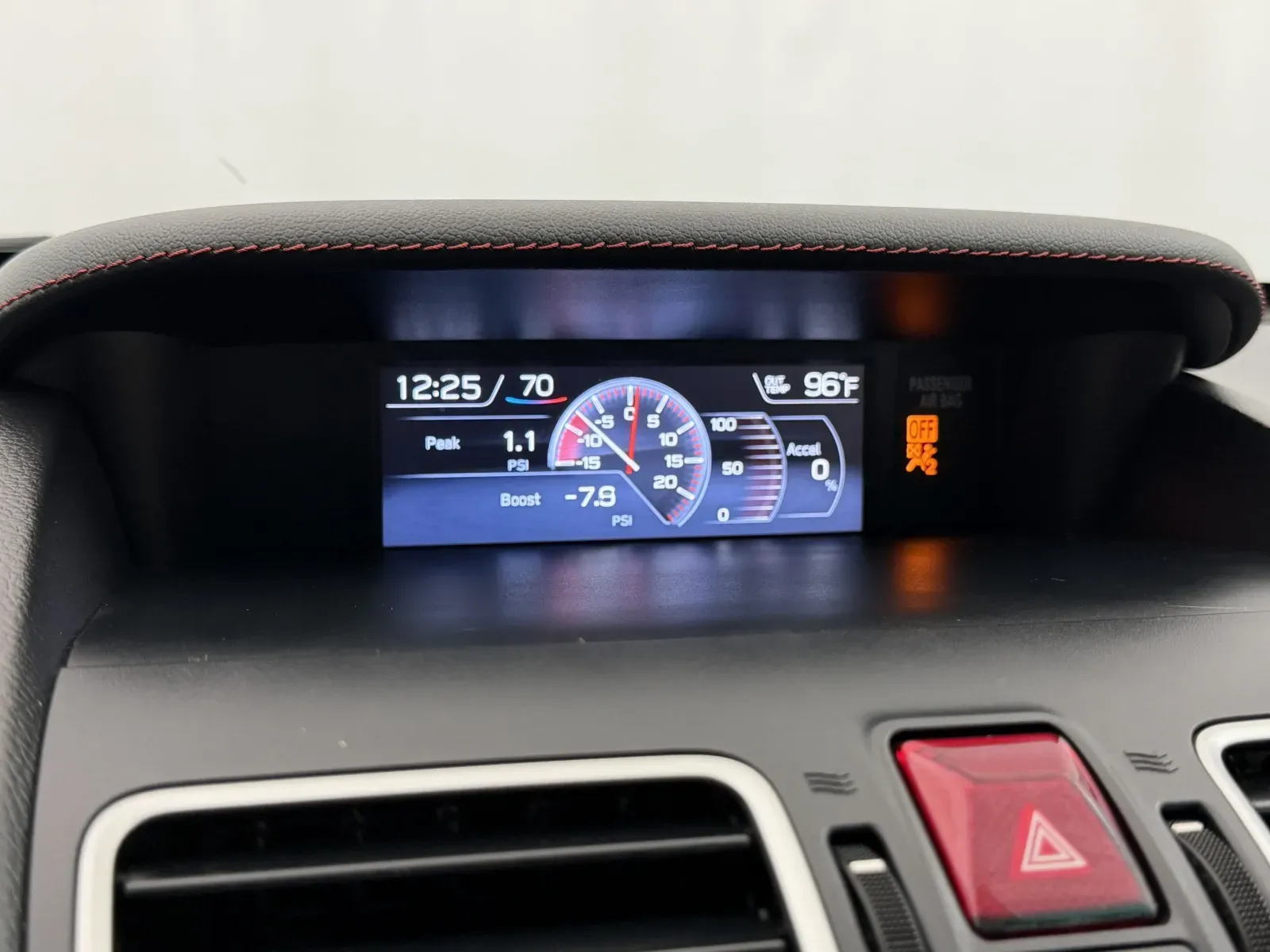 Subaru WRX photo 15