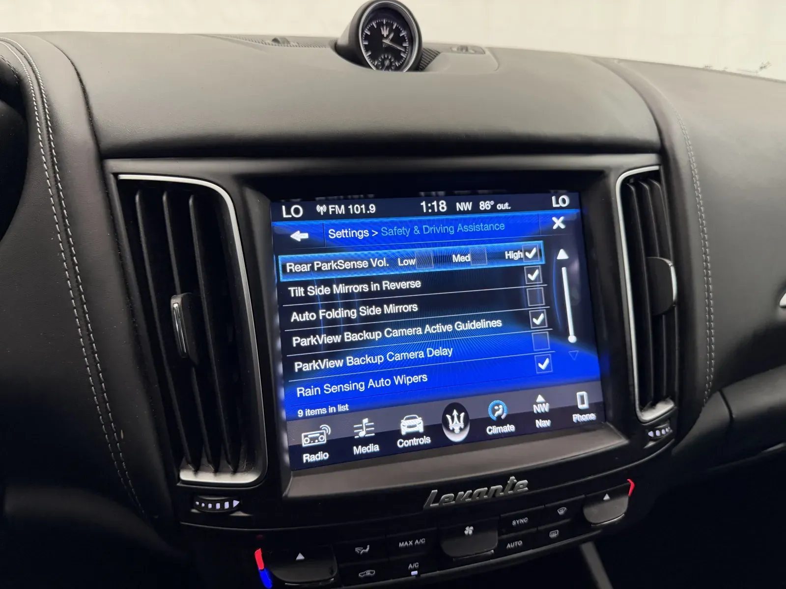 Maserati Levante photo 22