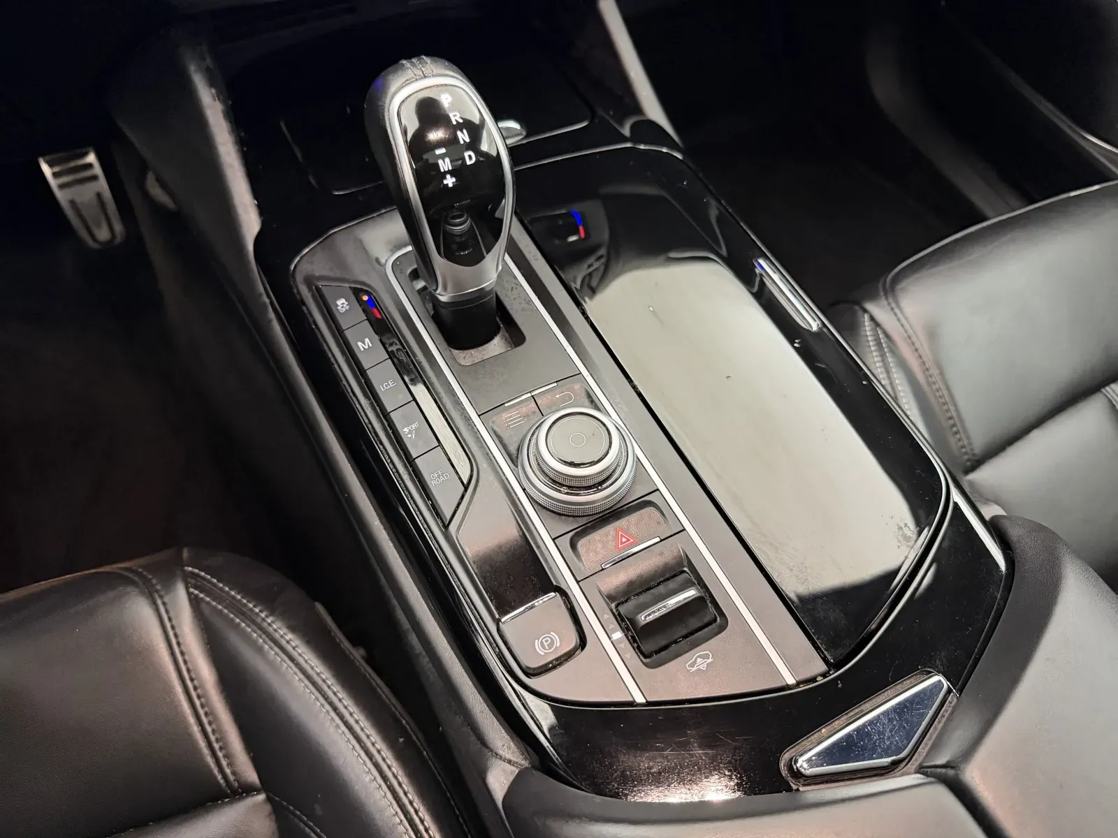 Maserati Levante photo 30