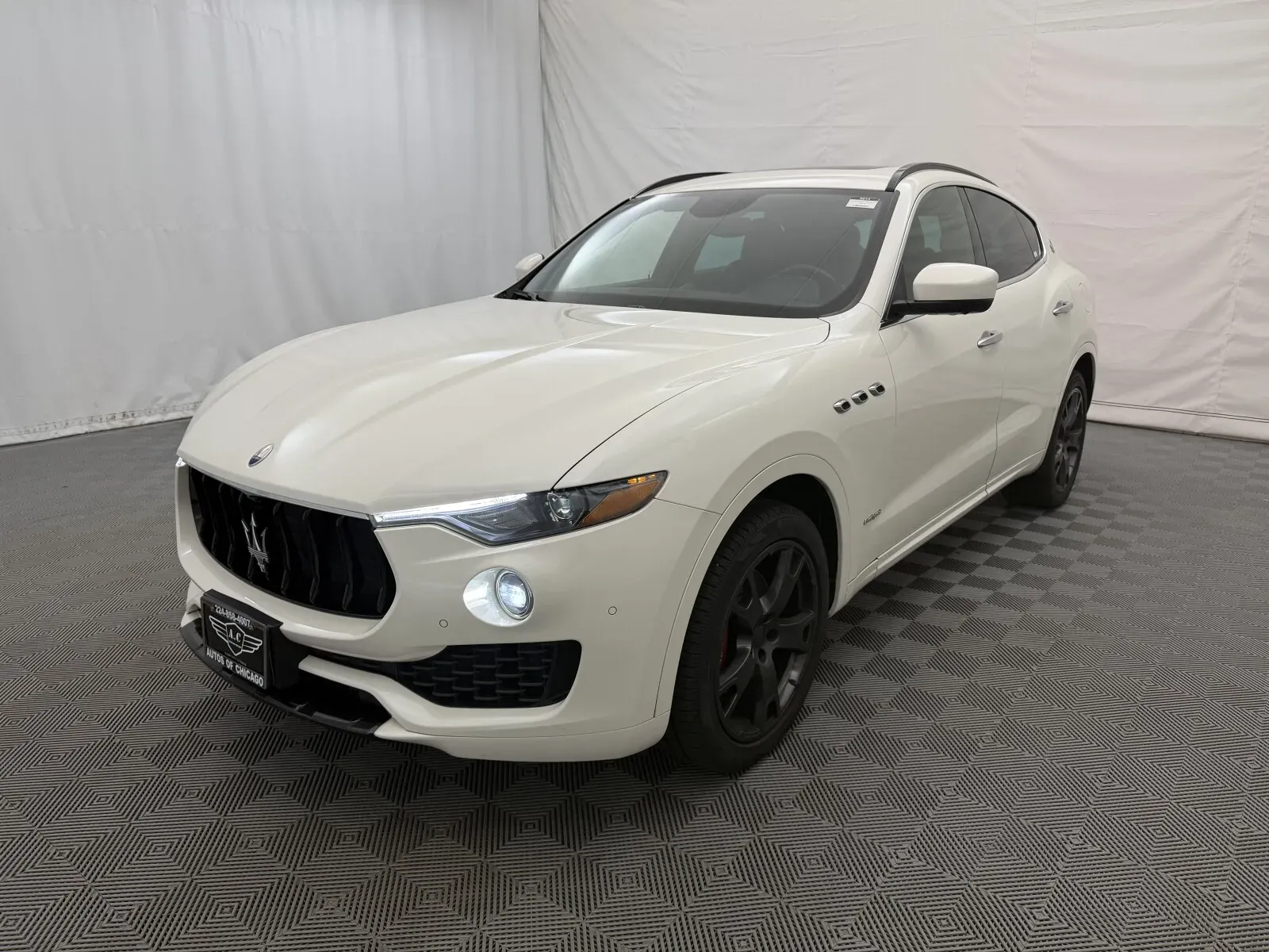Maserati Levante photo 2
