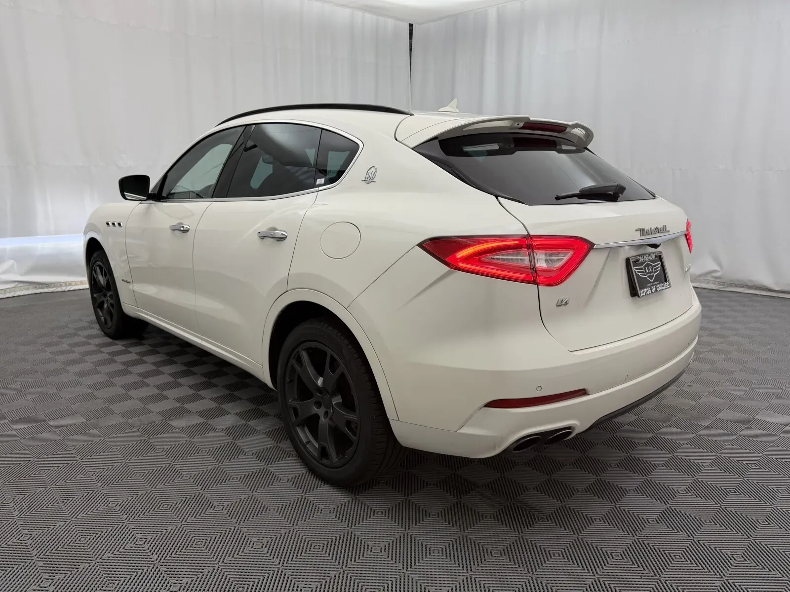 Maserati Levante photo 7