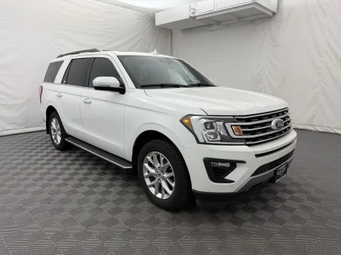 More photos of 2020 Ford Expedition XLT at Autos of Chicago, IL