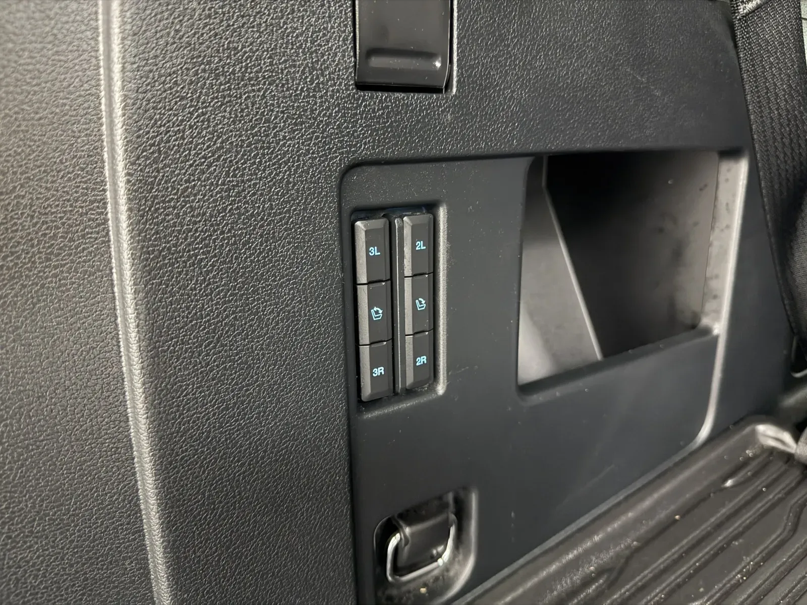Ford Expedition photo 38
